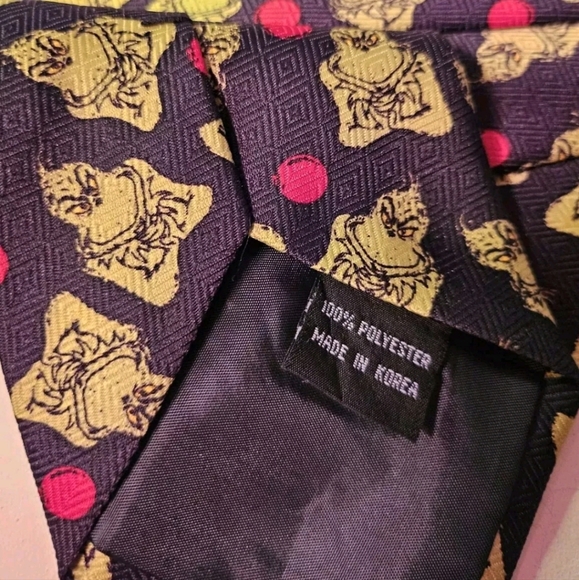 Dr Seuss The Grinch Who Stole Christmas Black Neck Tie Green Grinch Red Ornament - Picture 5 of 8
